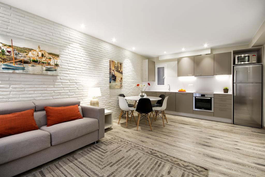 Eixample Building Apartments By Mercedes Heritage Barcelona Buitenkant foto